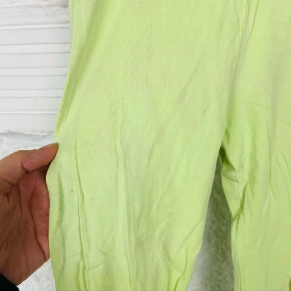 SO favorite Capri Lime Green Leggings with Lace Detail size 7